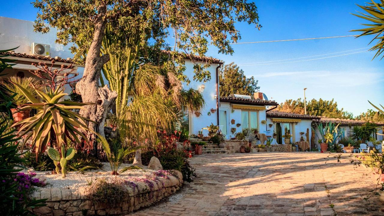 Poggio Bellavista Bed and Breakfast Sampieri Εξωτερικό φωτογραφία