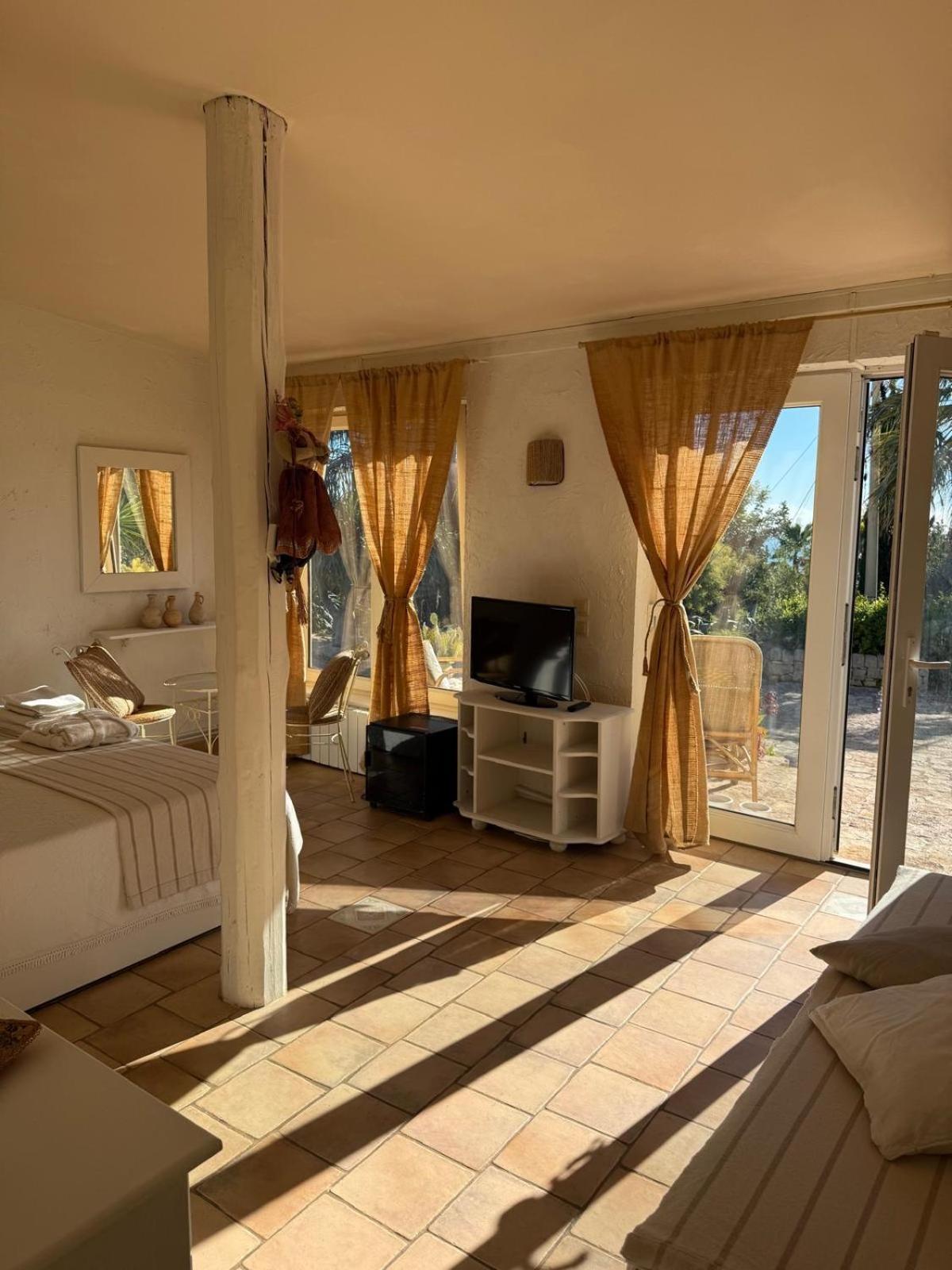 Poggio Bellavista Bed and Breakfast Sampieri Εξωτερικό φωτογραφία