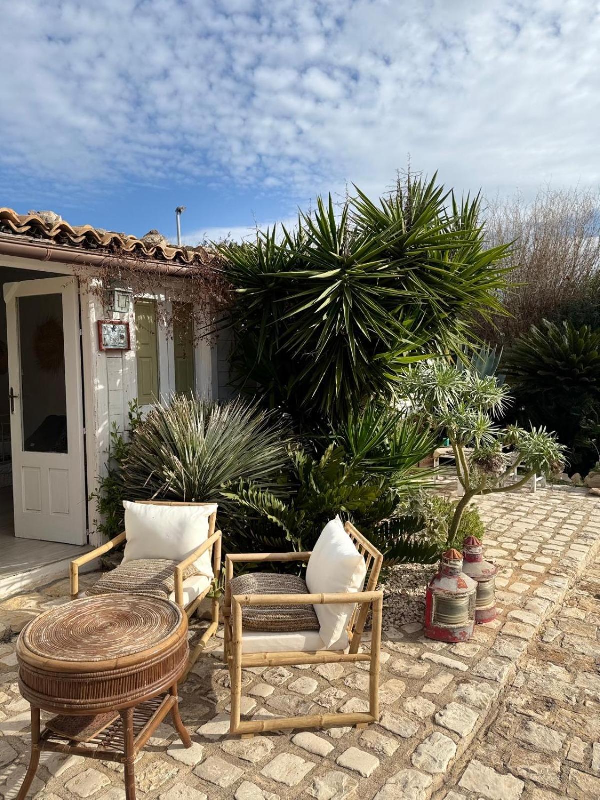 Poggio Bellavista Bed and Breakfast Sampieri Εξωτερικό φωτογραφία